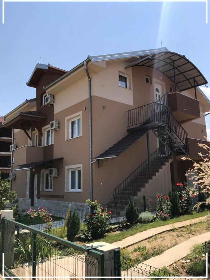 Apartmani Novak - Srebrno Jezero Veliko Gradište المظهر الخارجي الصورة